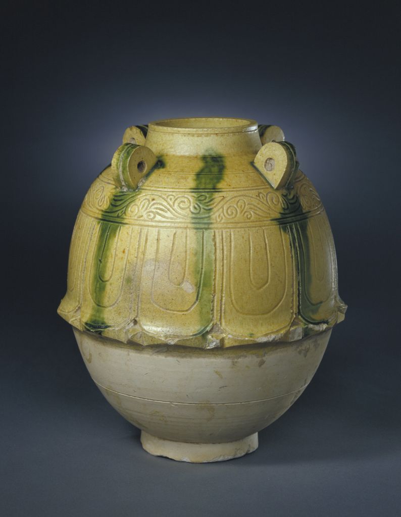 图片[1]-Lead-yellow glaze green color lotus petal pot-China Archive